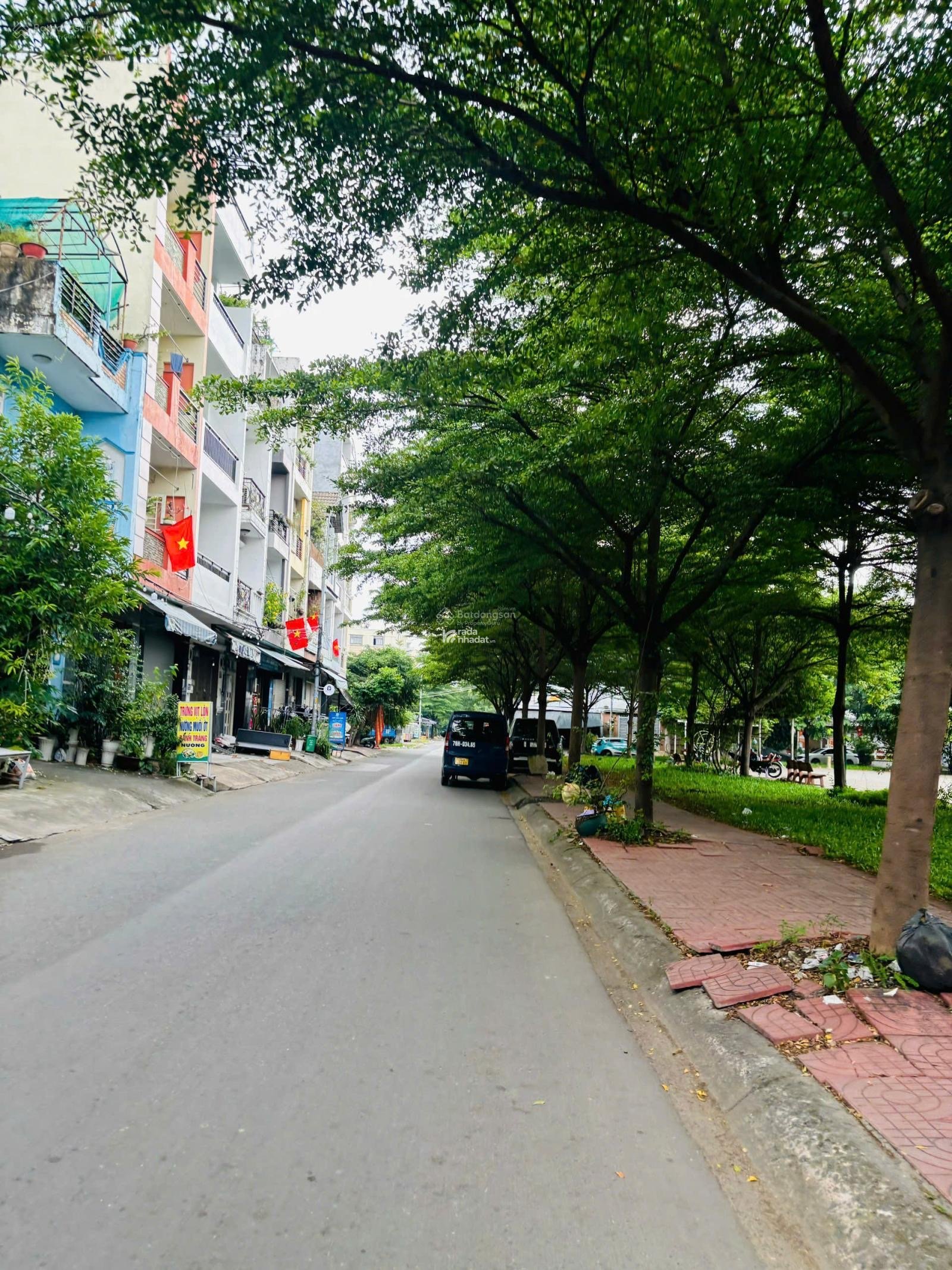 PHÙ HỢP ĐỂ Ở - BÁN NHÀ NGAY CÔNG VIÊN BÌNH LỢI - 4 Tầng 4x15m Vuông vức -Giá 13 Tỷ Bớt Lộc