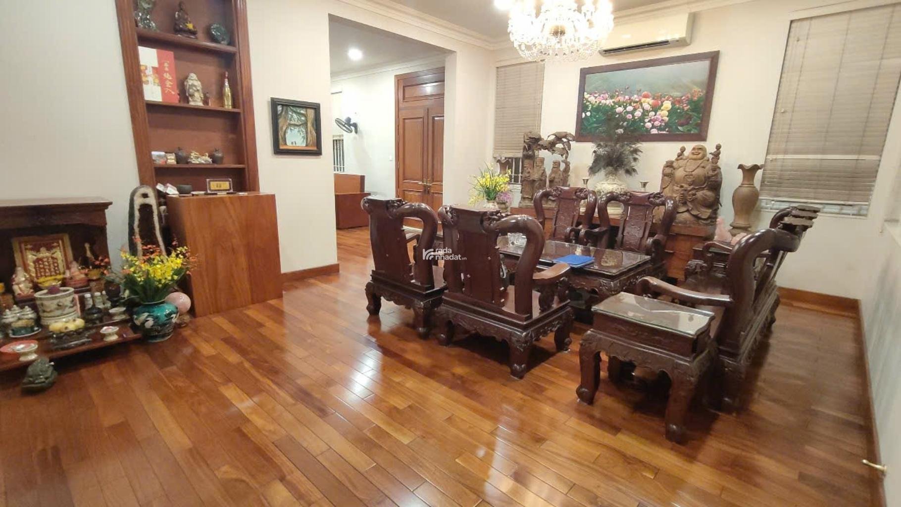 Biệt thự  Nguyễn Thành Ý Đa Kao Quận 1 -DT: 12.5*19m chỉ 138 tỷ