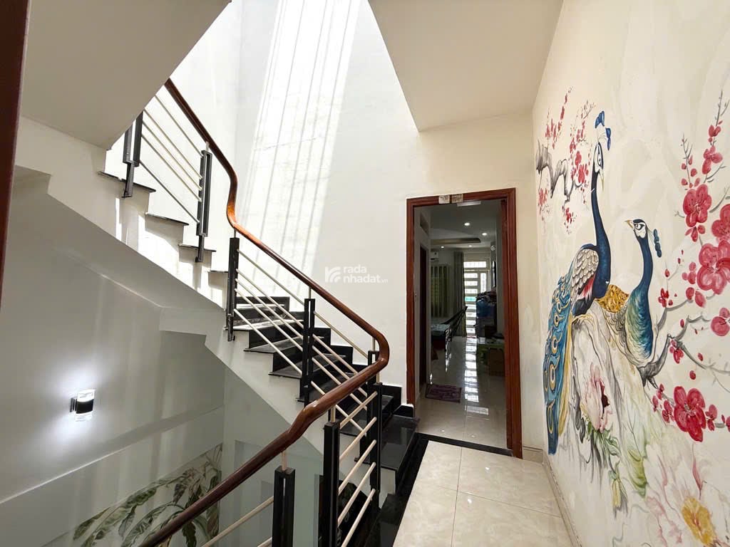 Nhà Phố 3 Tầng Mercedes Đậu Trước Nhà Thống Nhất P 11 Quận Gò Vấp