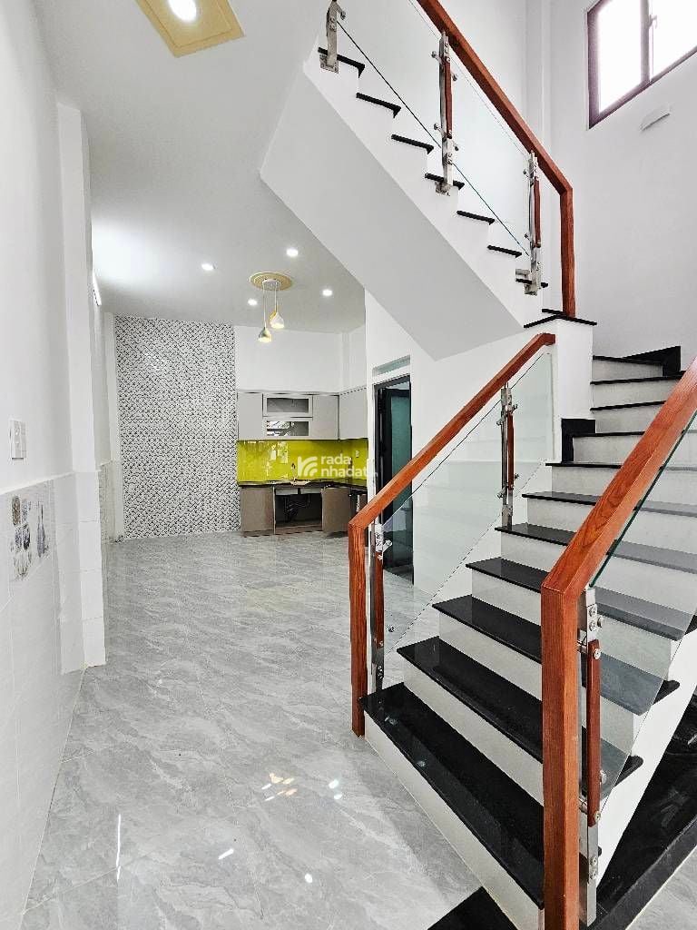 BÁN NHÀ ĐẸP Ở NGAY - TỈNH LỘ 10, KHU TÊN LỬA - GẦN AEON BÌNH TÂN - 50M2 - CHỈ 5.1 TỶ 