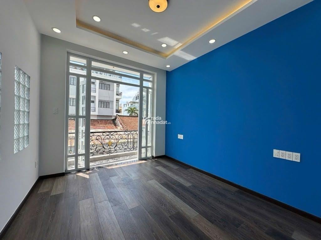 BÁN NHÀ HẺM XE HƠI LÊ QUANG ĐỊNH, GẦN PHẠM VĂN ĐỒNG, CT PLAZA, NHÀ ĐẸP Ở NGAY