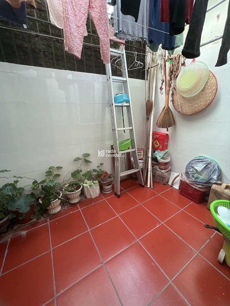 TIN ĐƯỢC KHÔNG - TẦM 16 TỶ - SỞ HỮU 80M2 CẦU GIẤY - Ô TÔ ĐỖ CỬA - 1 BƯỚC RA MẶT PHỐ 