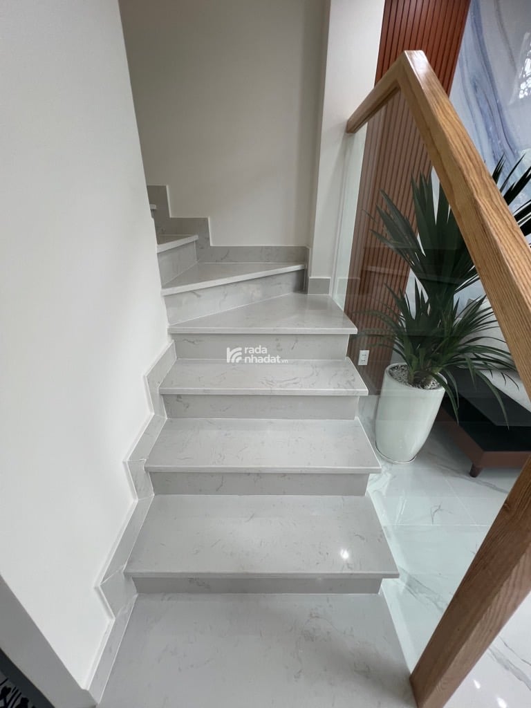 SÁT MT NGÔ ĐỨC KẾ, BÌNH THẠNH, 4 TẦNG BTCT Ở NGAY. GIẢM 350TR CHỈ CÒN 7.5T TL 