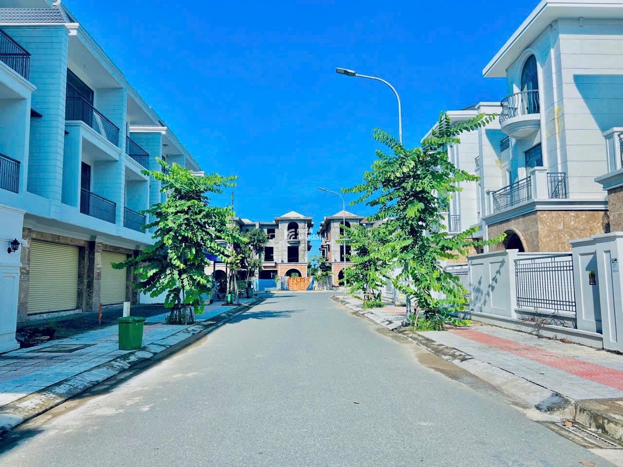 BÁN BIỆT THUE KDC BỬU LONG NHÀ THÔ - VIEW ĐẸP