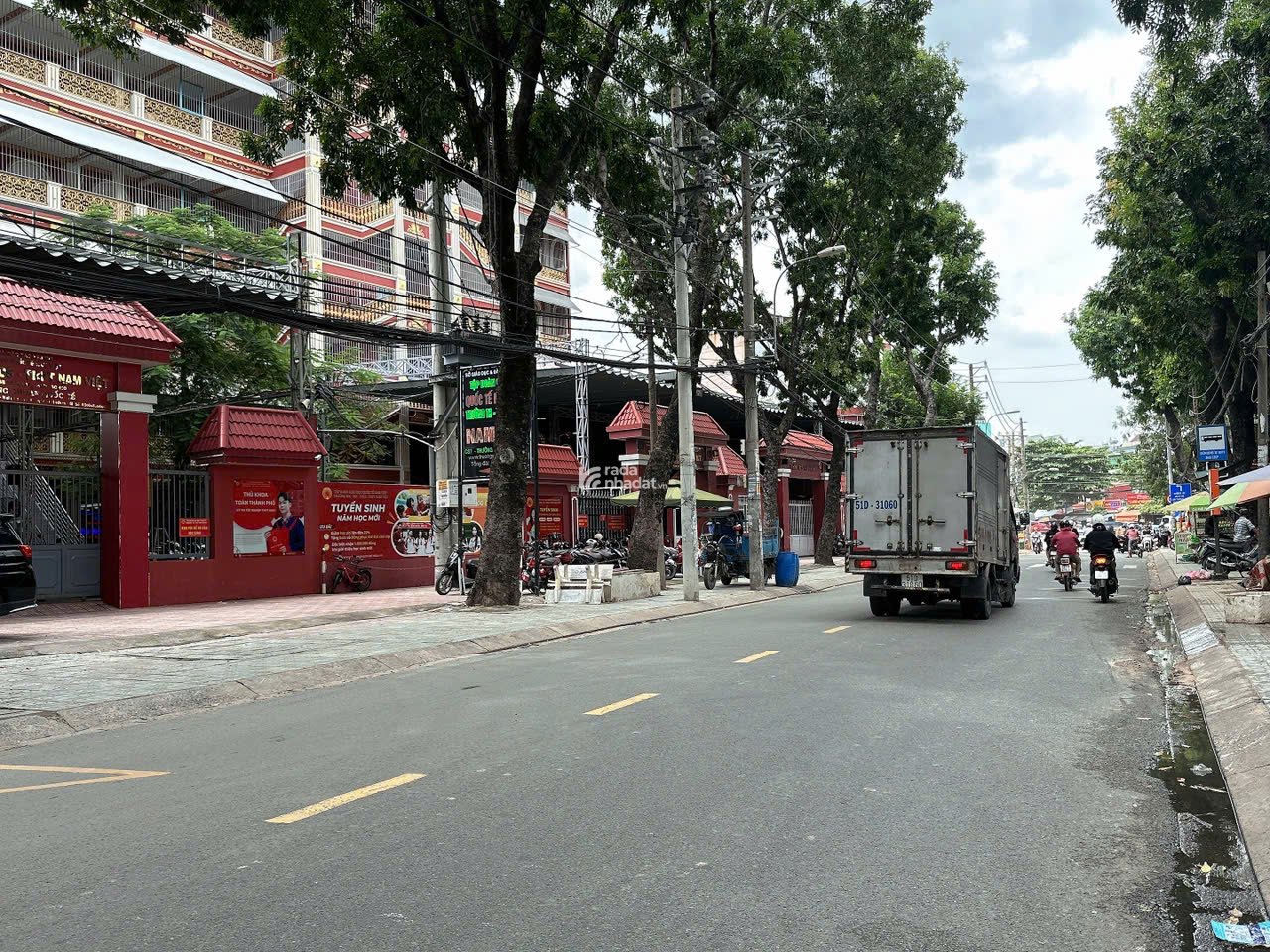 Tòa nhà CHDV 56 PN hầm 7L T.máy 304m2 ngang 8m TN 4.2 tỷ MTKD đẹp Lê Đức Thọ 55 tỷ.