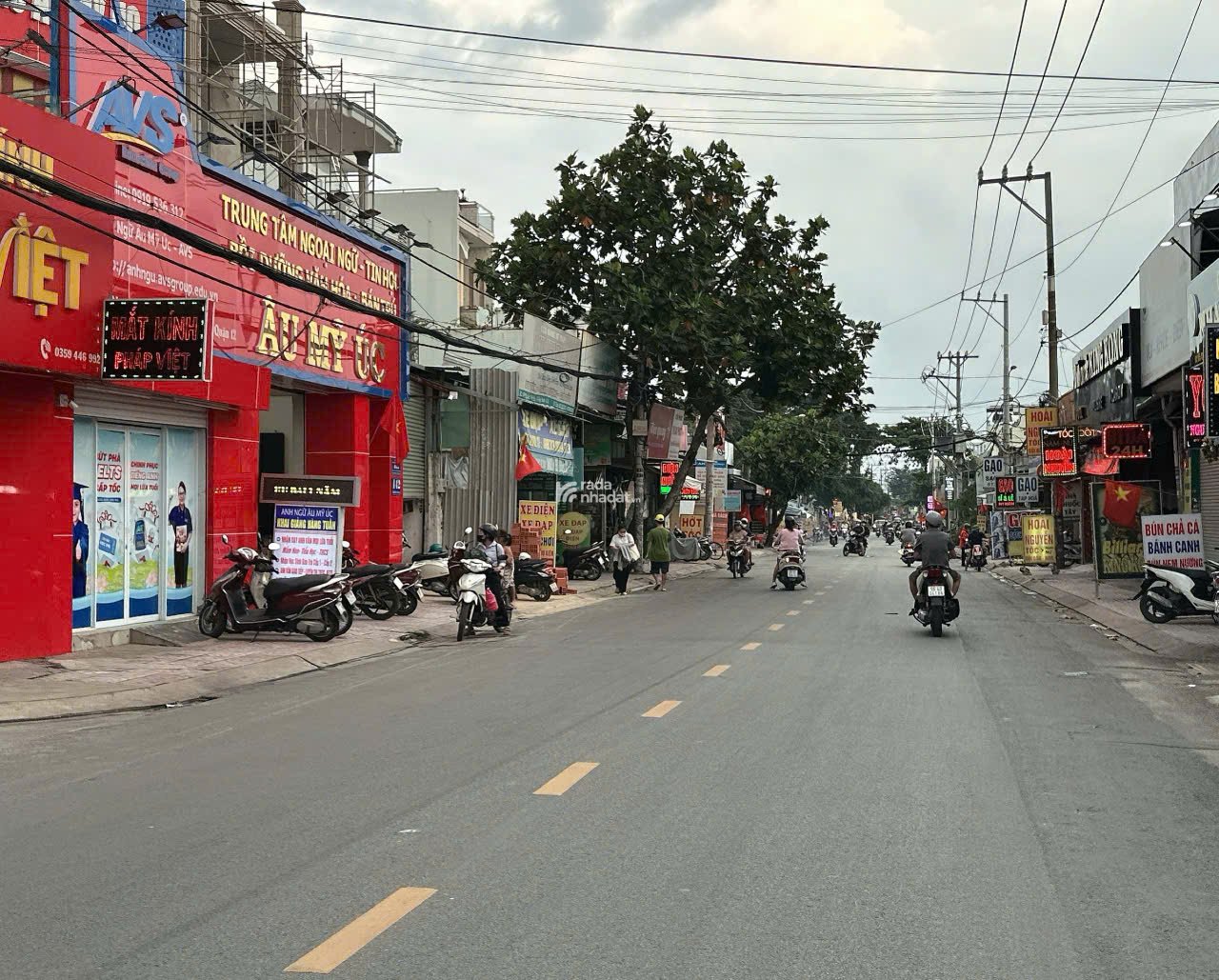 Nhà mặt tiền LÔ GÓC ngang 6.3m KD đỉnh làm SHOWROOM 169m2 gần Lê Văn Khương chỉ 12.2 tỷ.