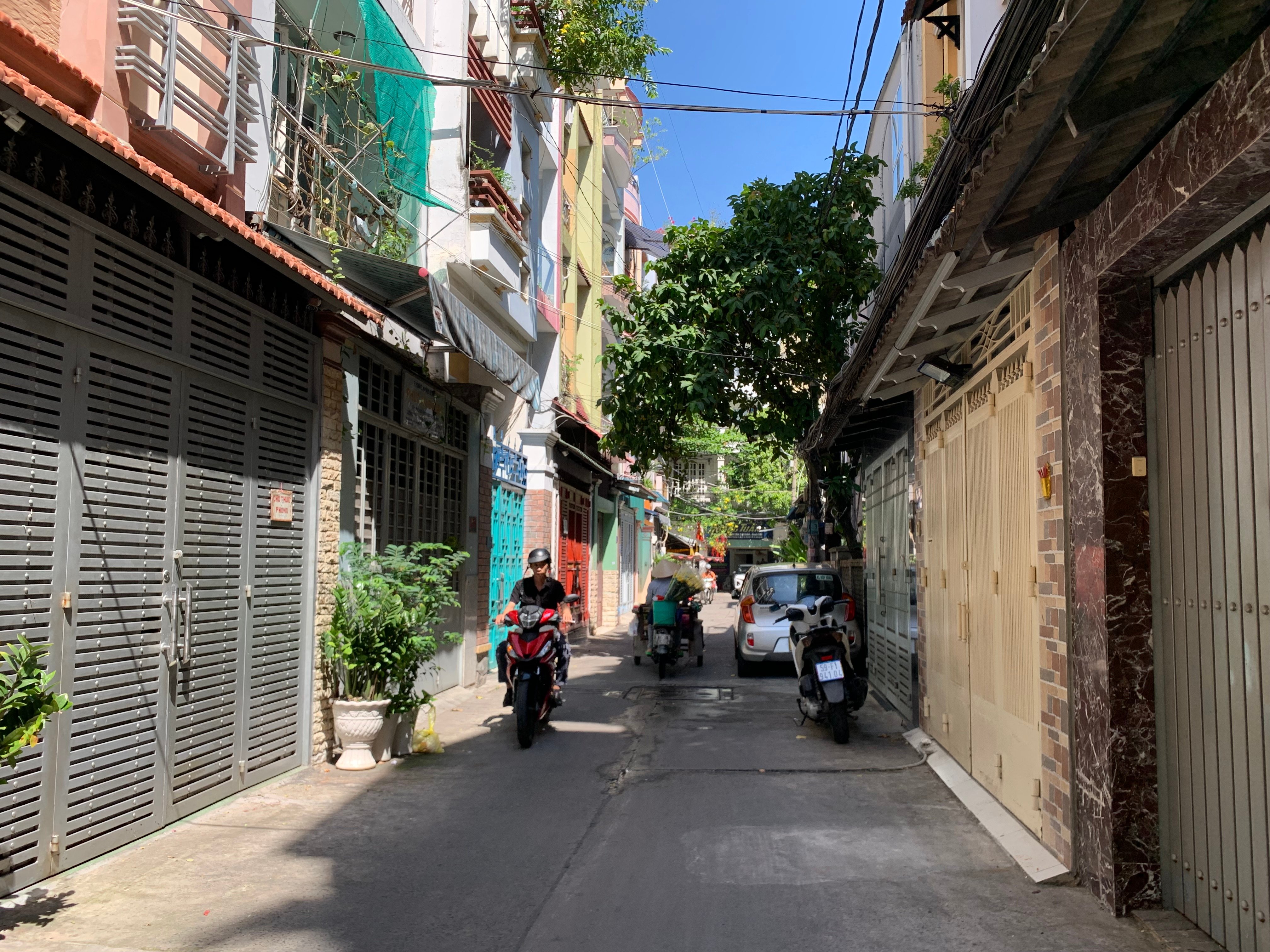   Chính Chủ - Đã Hoàn Công - H.Xe Hơi - DT 27M2 , Ngang 3,8M , 5 Tầng Đúc Có 3PN,3WC