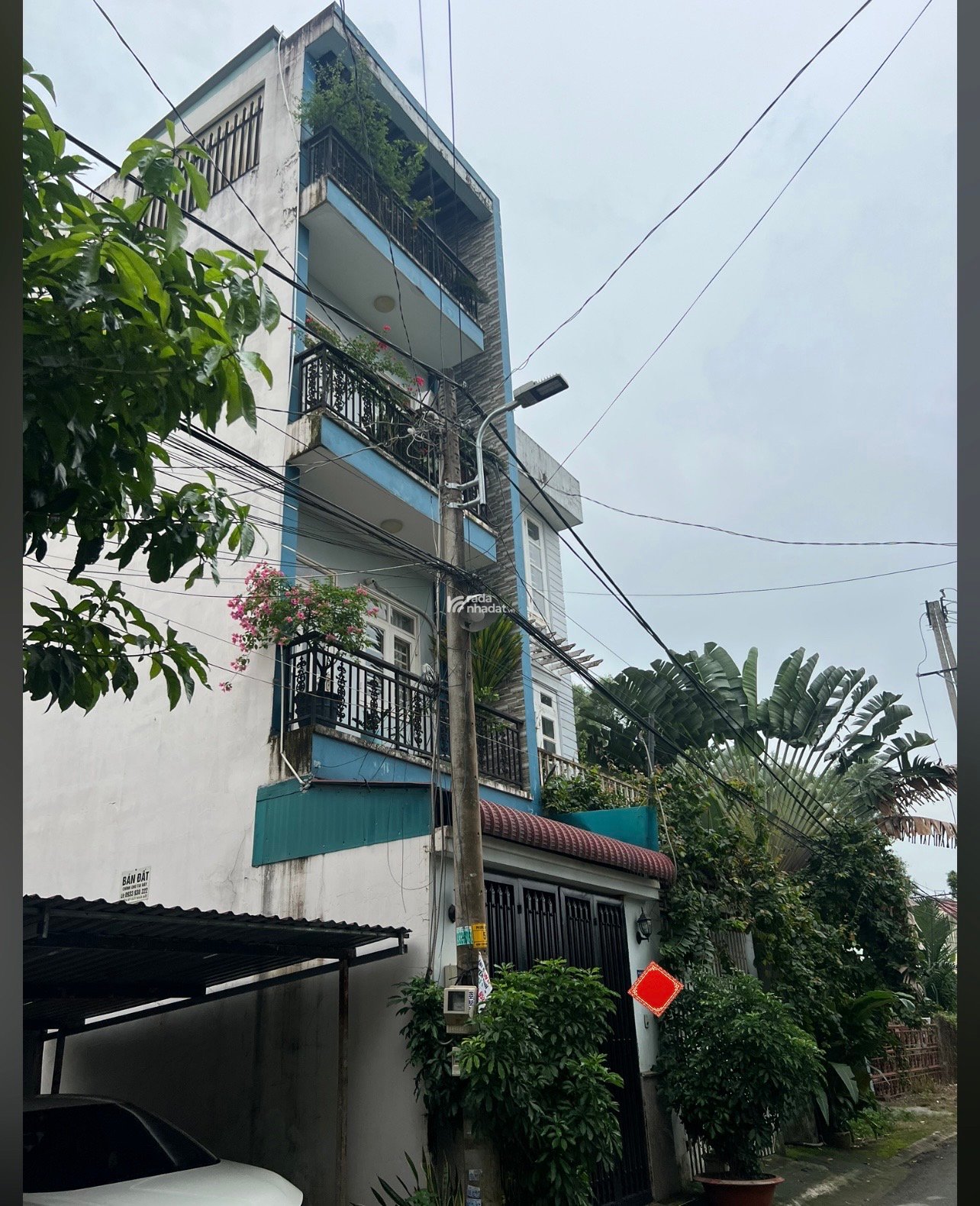 Chỉ 5tỷ nhỉnh, có ngay nhà 4 tầng, 60m2, HXH Nguyễn Duy Trinh, Q9