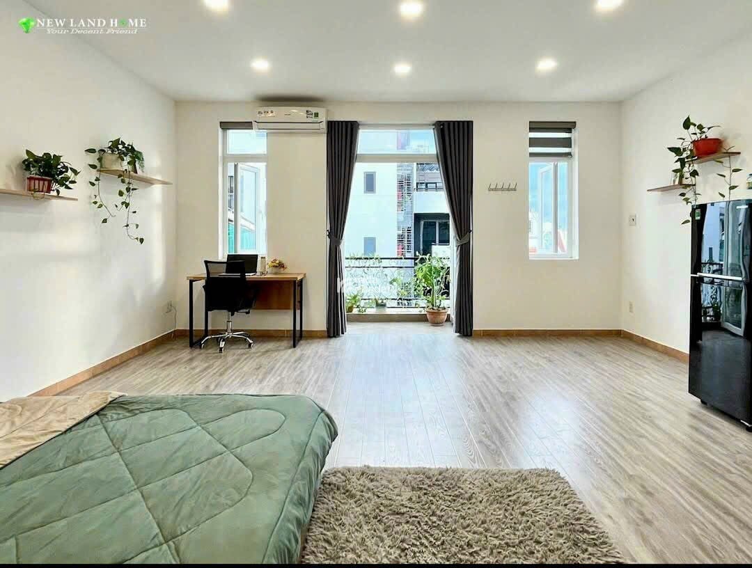 nhà 5,7x20m 5 lầu số 150 đường 79 Phường Tân Quy Quận 7