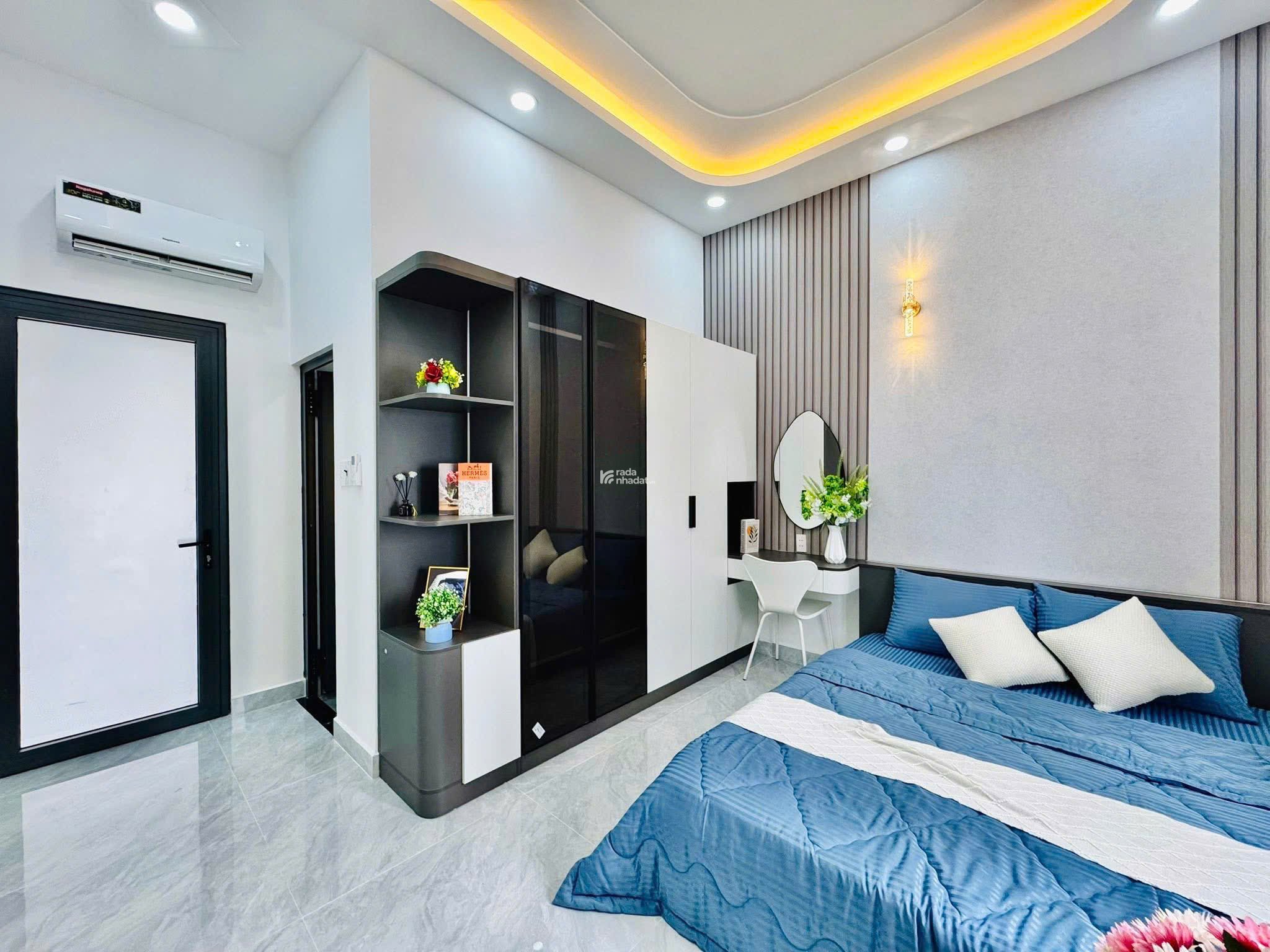 BÁN NHANH NHÀ PHAN XÍCH LONG, PHÚ NHUẬN, 58,2M2,  5 tỷ 550tr/ shr chính chủ