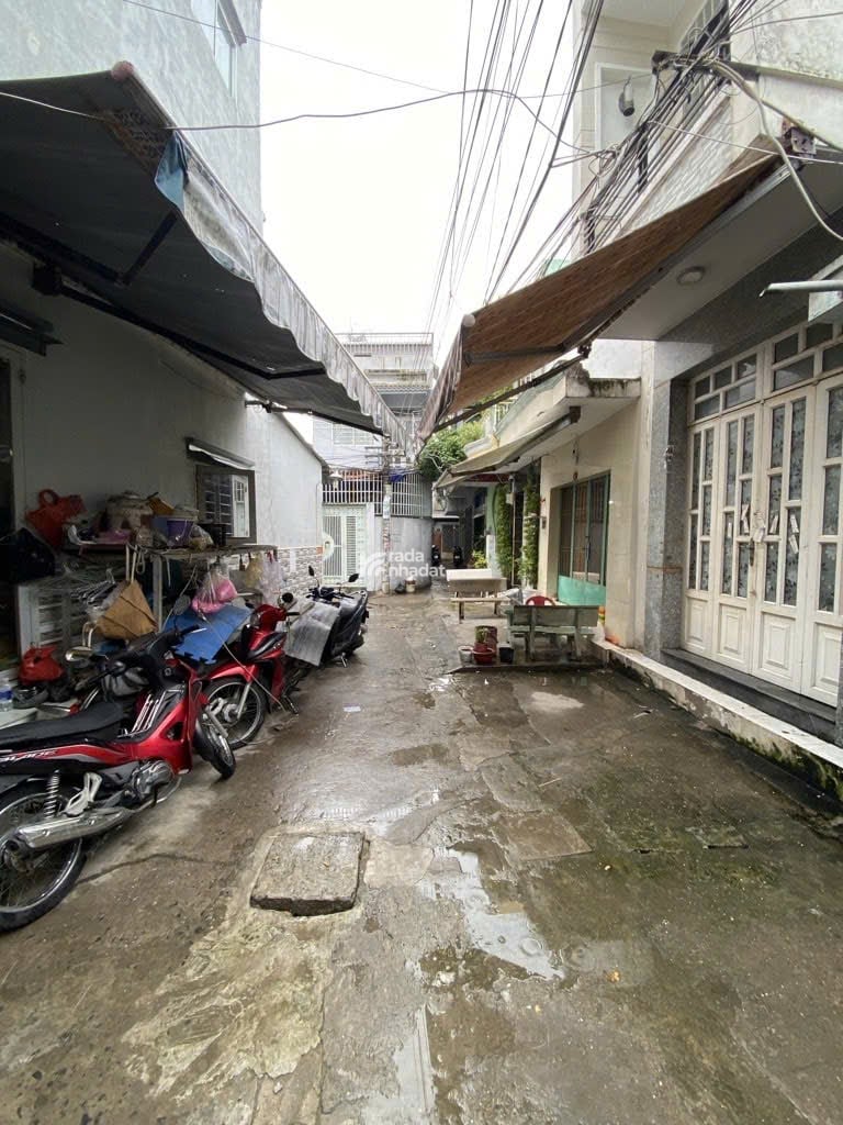 NHỈNH 4 TỶ -  NHÀ ĐẸP 2 LẦU - SỔ HỒNG RIÊNG -  P. 5 Q.8 - PHƯỜNG BÌNH ĐÔNG MỚI