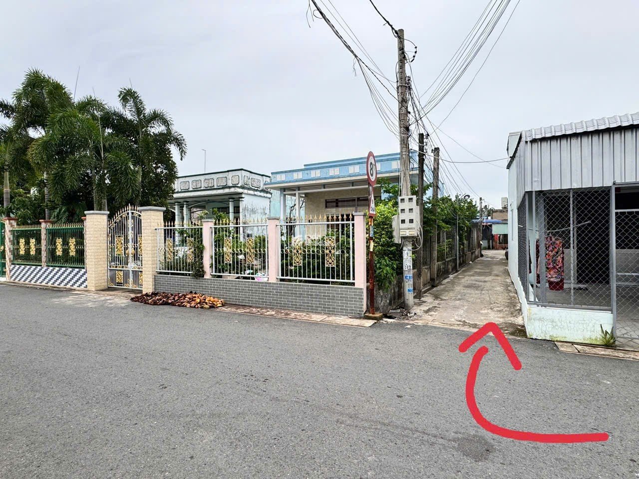 Bán Gấp Nhà Đất Thị Trấn Cần Đước