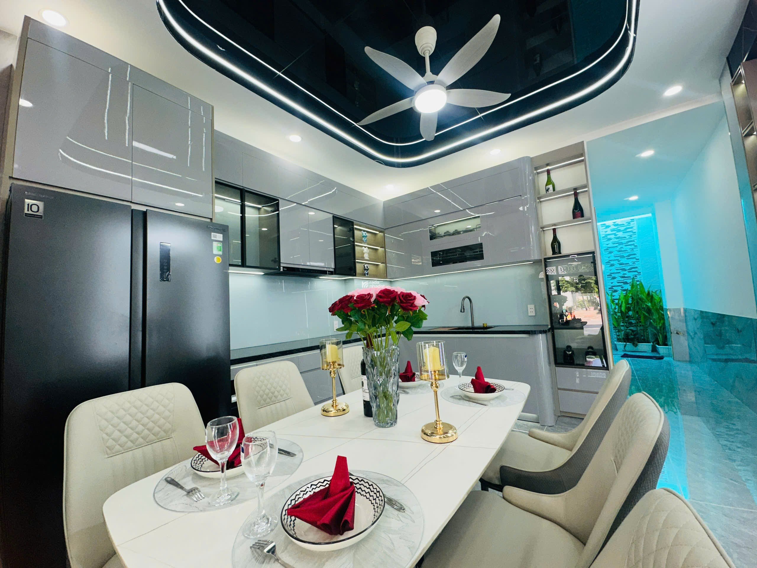 BÁN NHÀ KDC ĐẠI NGÀN , THUẬN GIAO , THUẬN AN LÔ GÓC ĐẸP 2 MT 300M2 KẾ KCN VSIP CHỈ 7 TỶ 9 