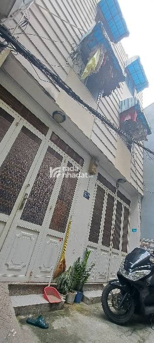 HẺM XE HƠI HOÀNG VĂN THỤ, TÂN BÌNH, 30M2 CÓ KẾT CẤU DỄ CẢI TẠO. GIẢM 350TR CHỈ CÒN 5T 