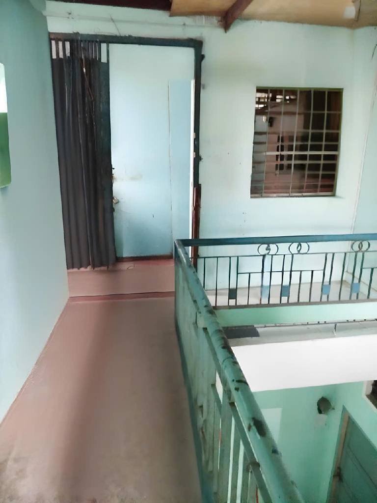 NHÀ MẶT TIỀN TÂN TRANG - TIỆN KINH DOANH BUÔN BÁN 
