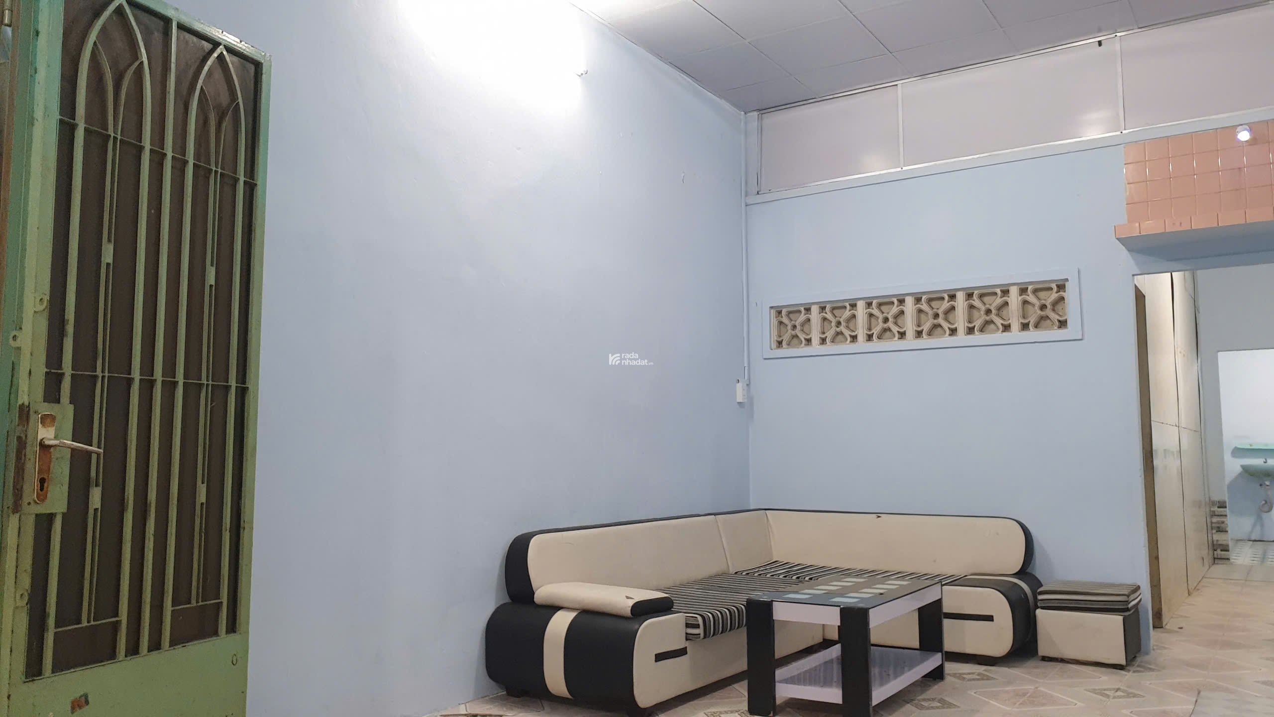 Cho Thuê Nhà Trống, 9.5 triệu/ tháng. Diện tích 3.5 x 17m2