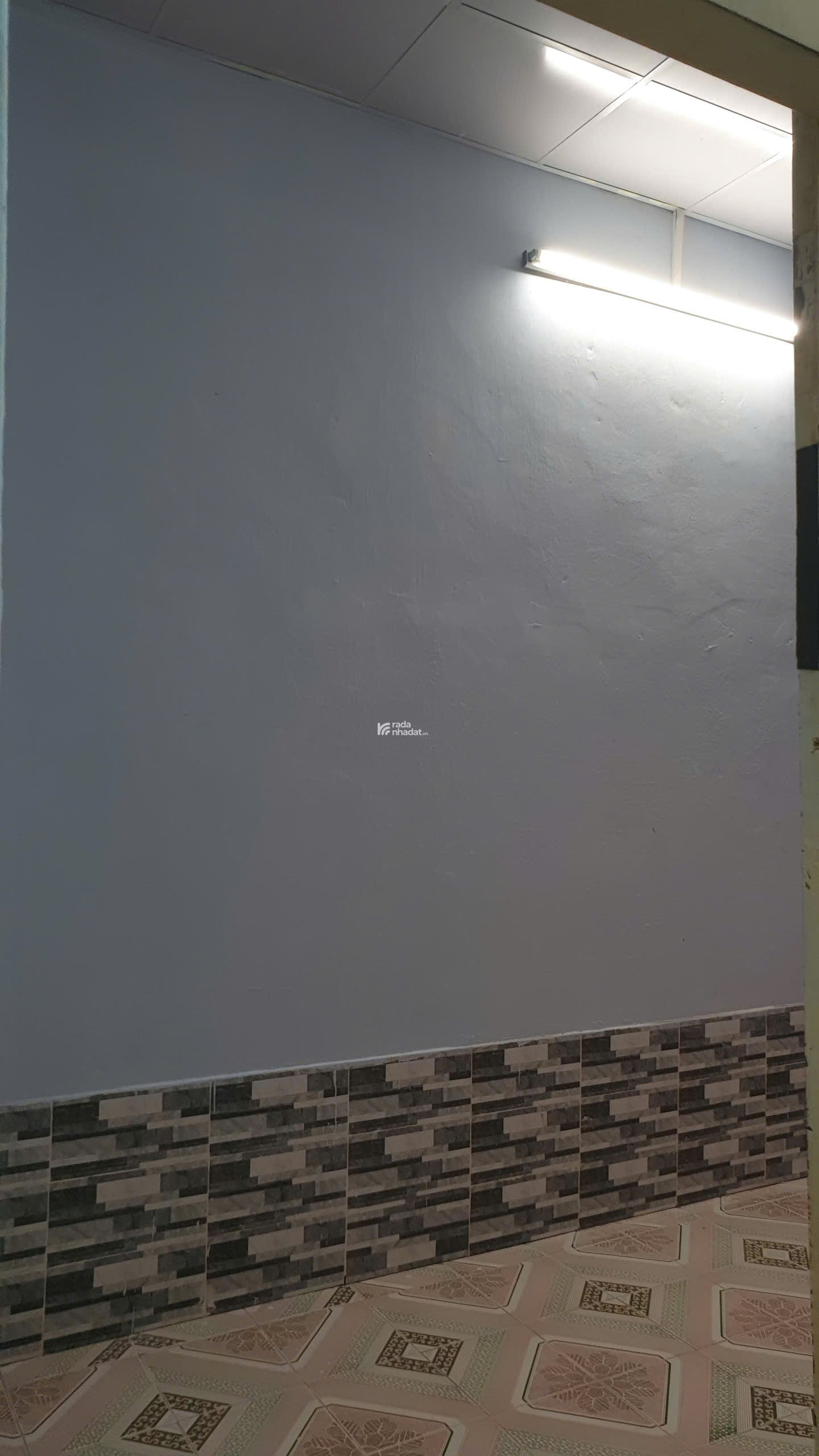 Cho Thuê Nhà Trống, 9.5 triệu/ tháng. Diện tích 3.5 x 17m2