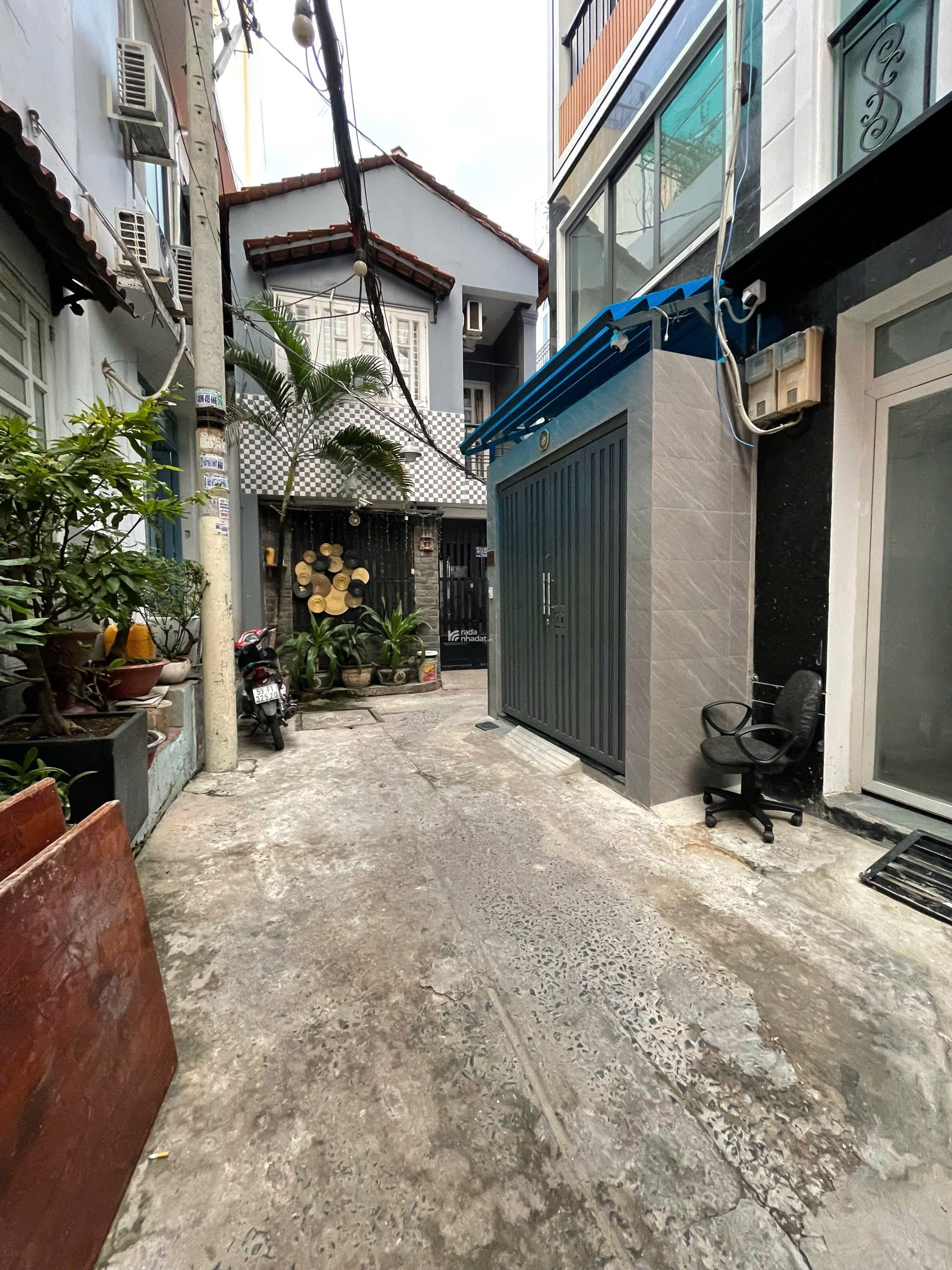 NHÀ TRUNG TÂM THÀNH PHỐ-QUÂN 3