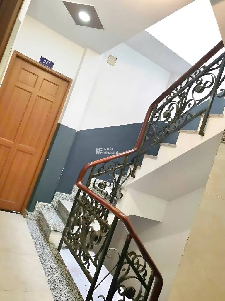 HXH 1 TRỤC SÁT MT LÊ HỒNG PHONG QUẬN 10 - 60M2 - 5 TẦNG - VỪA Ở VỪA CHO THUÊ - DÒNG TIỀN 30TR/THÁNG