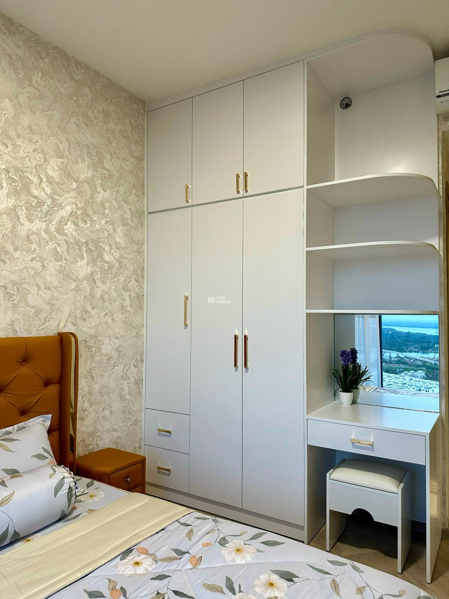 Bán gấp 1PN  giá rẻ 1,85 tỷ BTP view đẹp - đã có sổ, nhà mới Rainbow Vinhomes Grand Park Q9