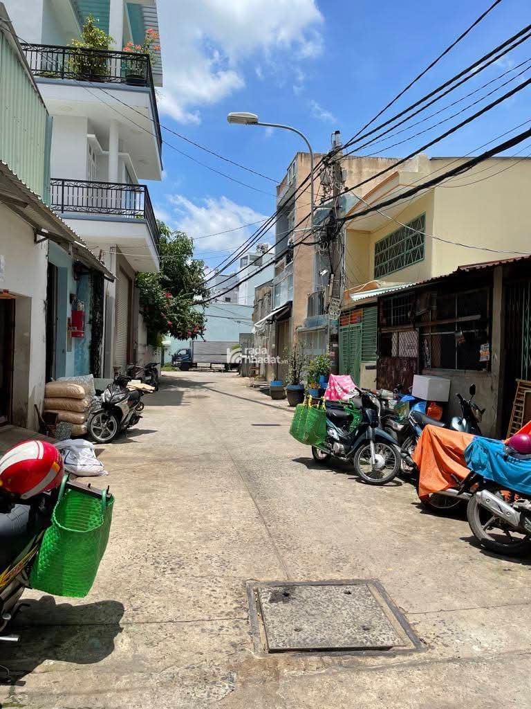 BÁN NHÀ ĐẸP – NỘI THẤT SANG TRỌNG – ĐƯỜNG BÙI MINH TRỰC, Q8