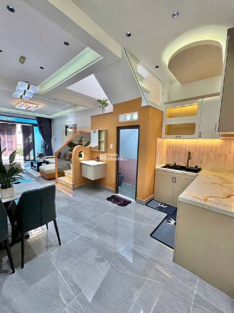 Siêu đẹp - Gần AEON - Hẻm 6m - 56m2 2 tầng 