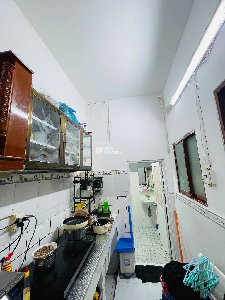 NGÃ TƯ 4 XÃ- THOẠI NGỌC HẦU - PHÚ THẠNH TÂN PHÚ DT: 4*14M- 4 TỶ 8