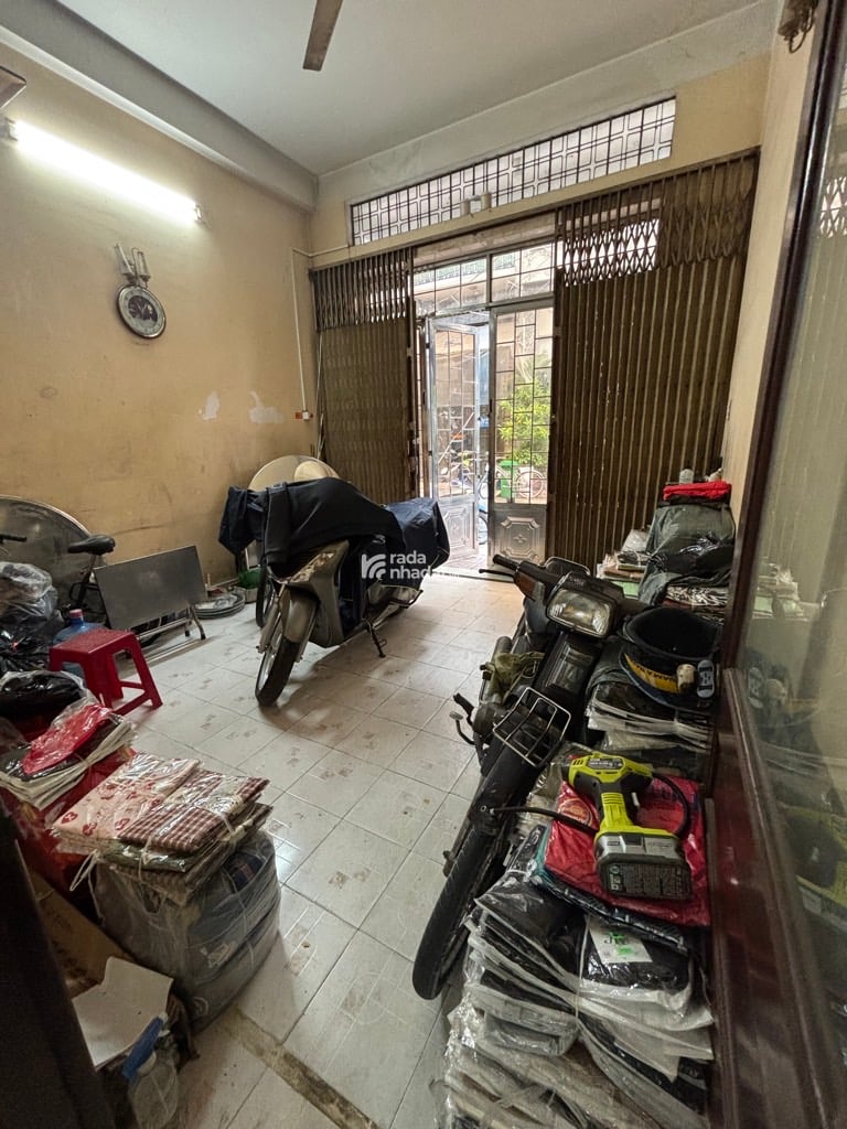 MŨI TÀU LẠC LONG QUÂN - LÝ THƯỜNG KIỆT-P.11- TÂN BÌNH-DT: 5*11M- 10 TỶ 6