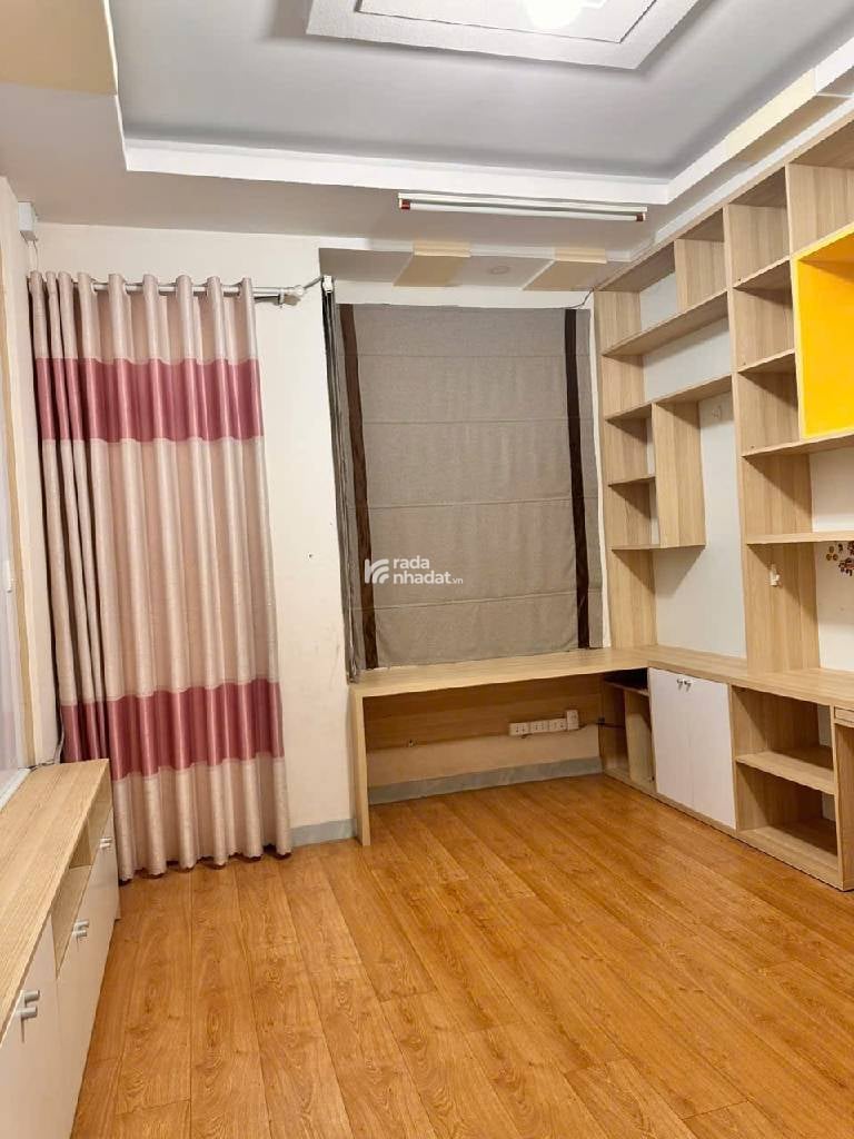 SIÊU PHẨM PHÚ NHUẬN - 5 TẦNG - GẦN SÂN BAY - 8,99 TỶ BỚT LỘC