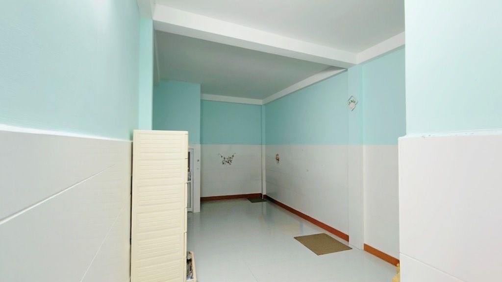 MẶT TIỀN CHỢ TÂN PHÚ – NGANG  4M – 82M2 – 5 TẦNG BTCT – KINH DOANH ĐỈNH 