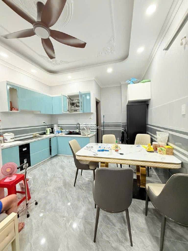 Nội thất lung linh vào ở ngay - Huỳnh Tấn Phát - 1 trệt, 1 lầu - 4,5 x 14 - 6,3 tỉ;