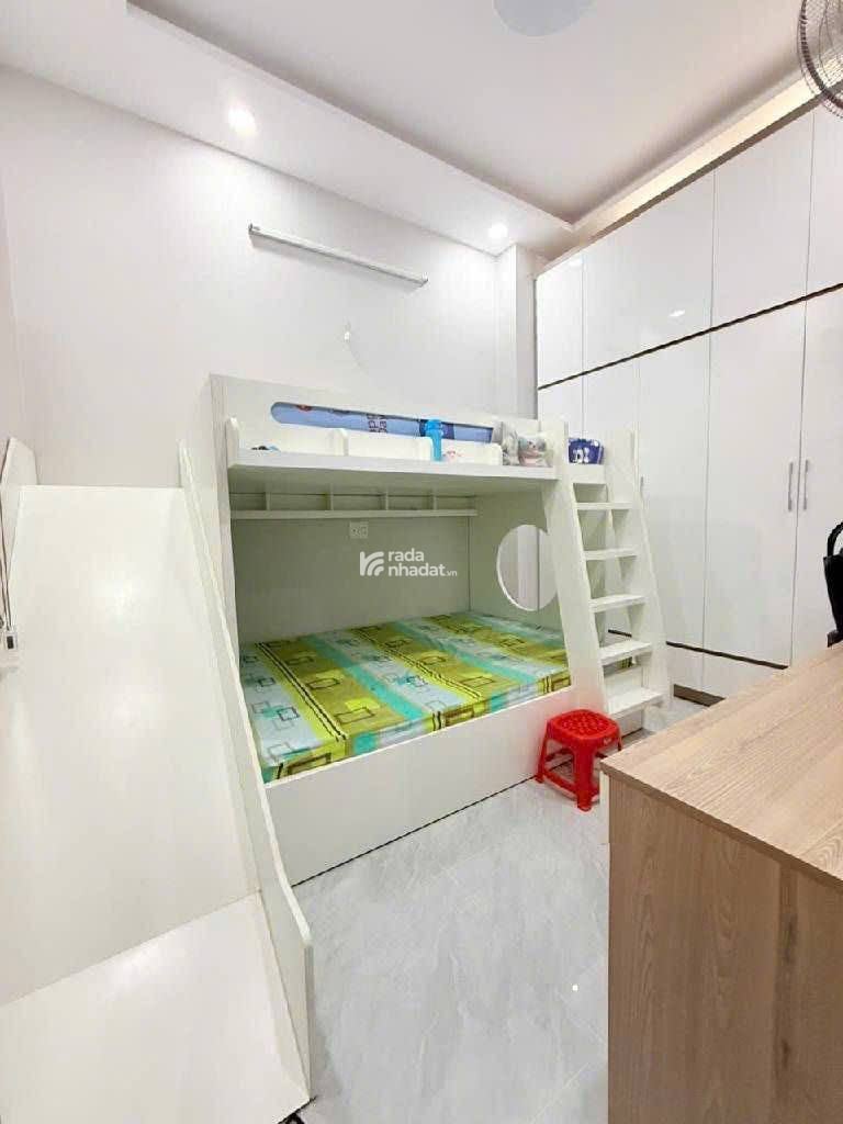 Nội thất lung linh vào ở ngay - Huỳnh Tấn Phát - 1 trệt, 1 lầu - 4,5 x 14 - 6,3 tỉ;