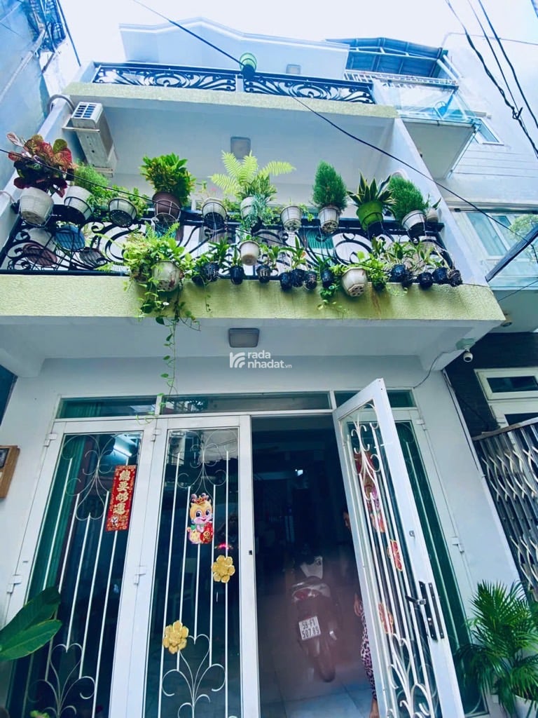 GẦN MẶT TIỀN HUỲNH VĂN BÁNH, PHÚ NHUẬN, 50M2 NGANG HIẾM CÓ. GIẢM 500TR CHỈ CÒN 9.7T TL 