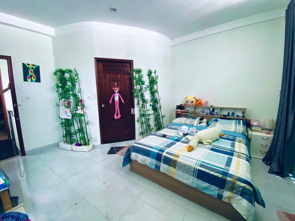 GẦN MẶT TIỀN HUỲNH VĂN BÁNH, PHÚ NHUẬN, 50M2 NGANG HIẾM CÓ. GIẢM 500TR CHỈ CÒN 9.7T TL 
