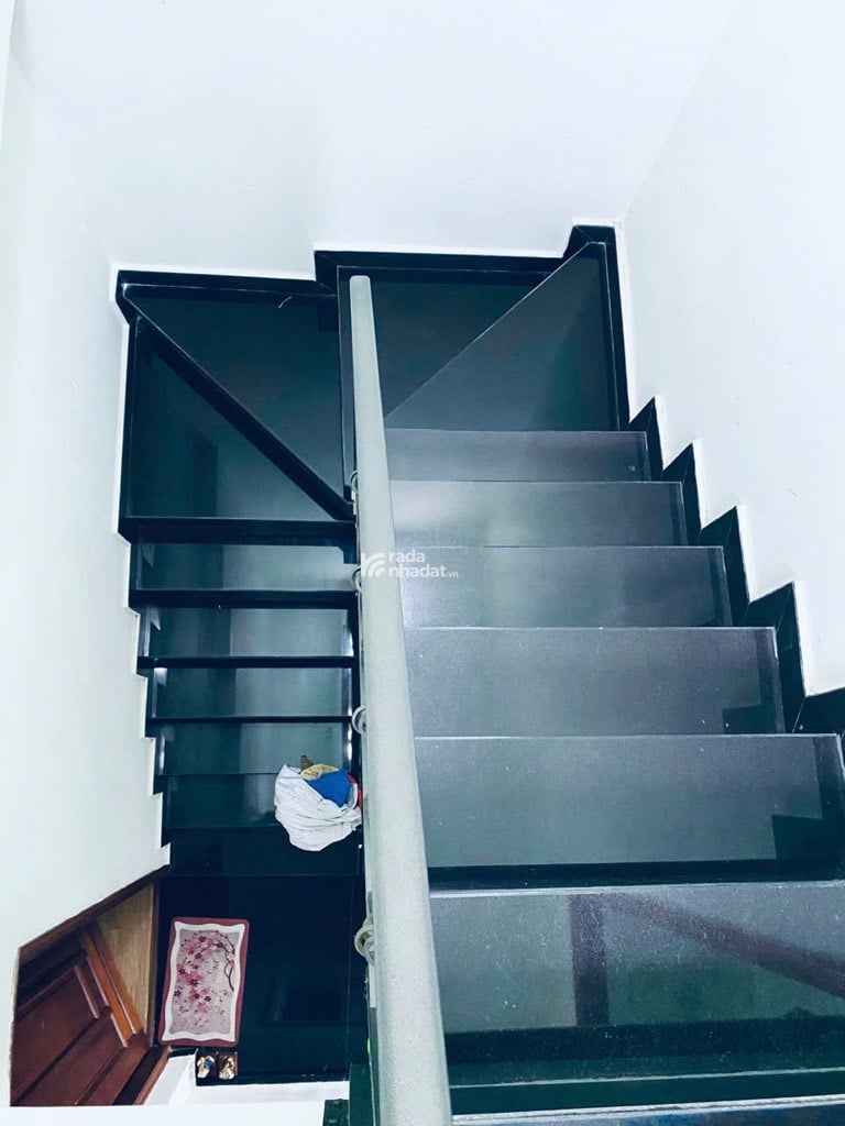 GẦN MẶT TIỀN HUỲNH VĂN BÁNH, PHÚ NHUẬN, 50M2 NGANG HIẾM CÓ. GIẢM 500TR CHỈ CÒN 9.7T TL 
