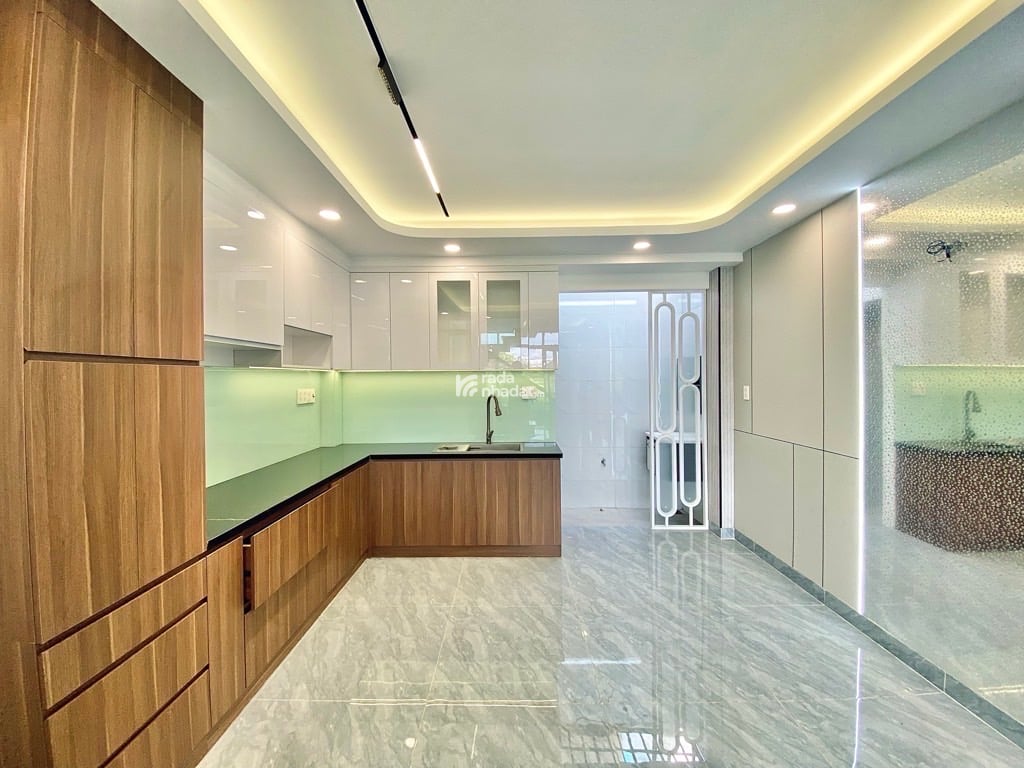 bán nhà  gần nguyễn thị tú bình hưng hoà B