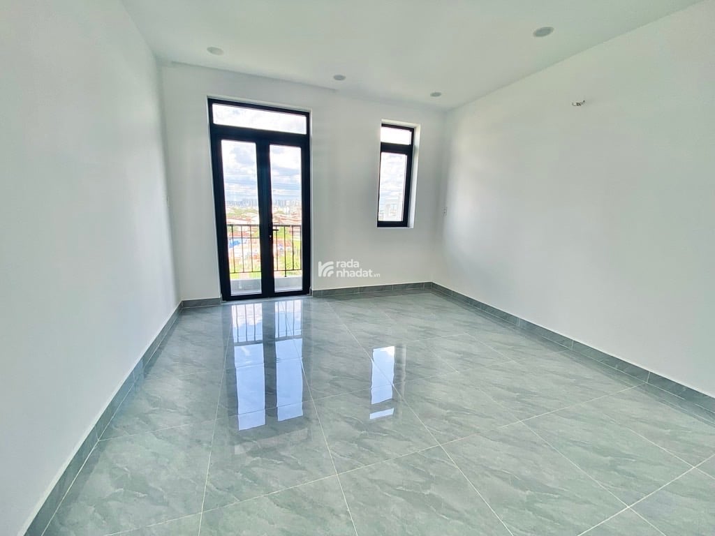 bán nhà  gần nguyễn thị tú bình hưng hoà B