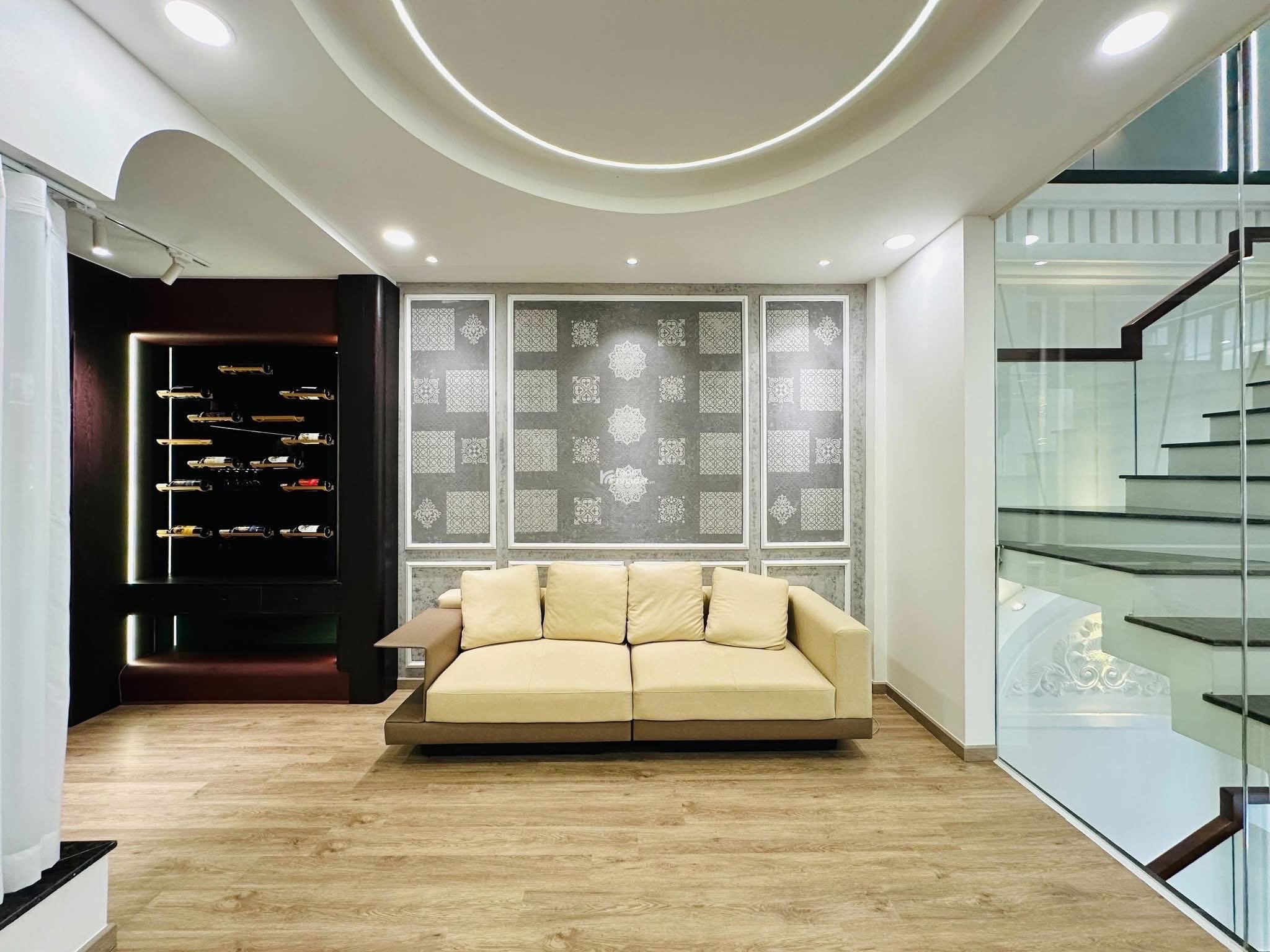 NHÀ 5 TẦNG FULL NỘI THẤT MỚI HOÀN THIỆN - 4.5x16 - XE HƠI NGỦ TRONG NHÀ - CHỈ 10.79 TỶ TL