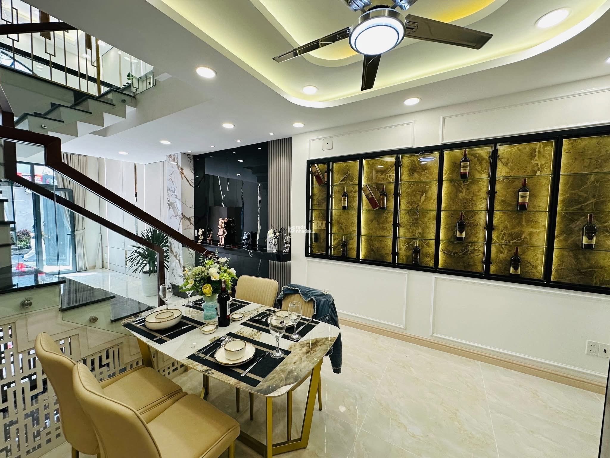 NHÀ 5 TẦNG FULL NỘI THẤT MỚI HOÀN THIỆN - 4.5x16 - XE HƠI NGỦ TRONG NHÀ - CHỈ 10.79 TỶ TL