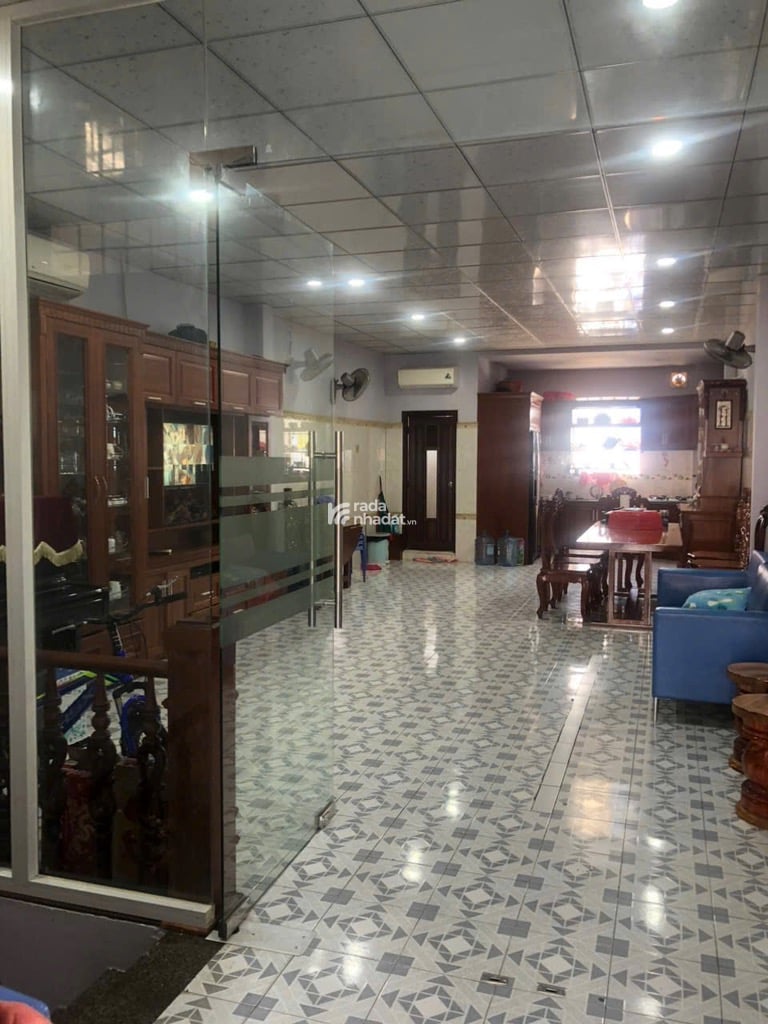 SIÊU PHẨM MẶT TIỀN - NGANG LỚN - ĐƯỜNG LẠC LONG QUÂN - 105M2 - 26 TỶ 700