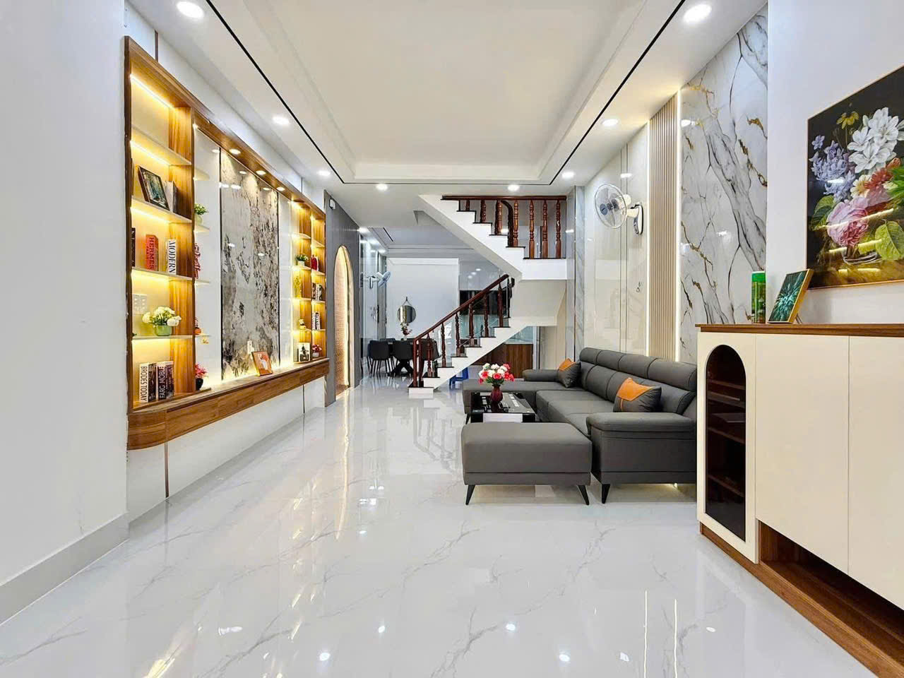 CĂN DUY NHẤT CÓ GIÁ 3 TỶ 280TR TẠI NGUYỄN VĂN LƯỢNG, GÒ VẤP/ DT 50,8M2/ SHR CHÍNH CHỦ/ HẺM XE HƠI