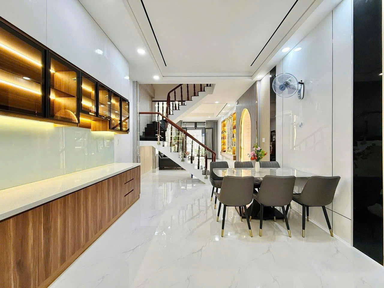 CĂN DUY NHẤT CÓ GIÁ 3 TỶ 280TR TẠI NGUYỄN VĂN LƯỢNG, GÒ VẤP/ DT 50,8M2/ SHR CHÍNH CHỦ/ HẺM XE HƠI