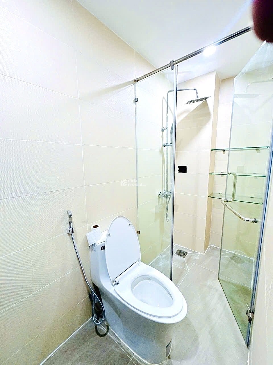 Bán nhà đường Trần Văn Quang- Tân Bình