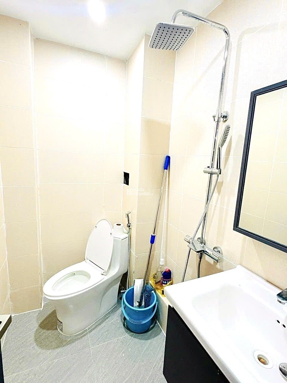 Bán nhà đường Trần Văn Quang- Tân Bình