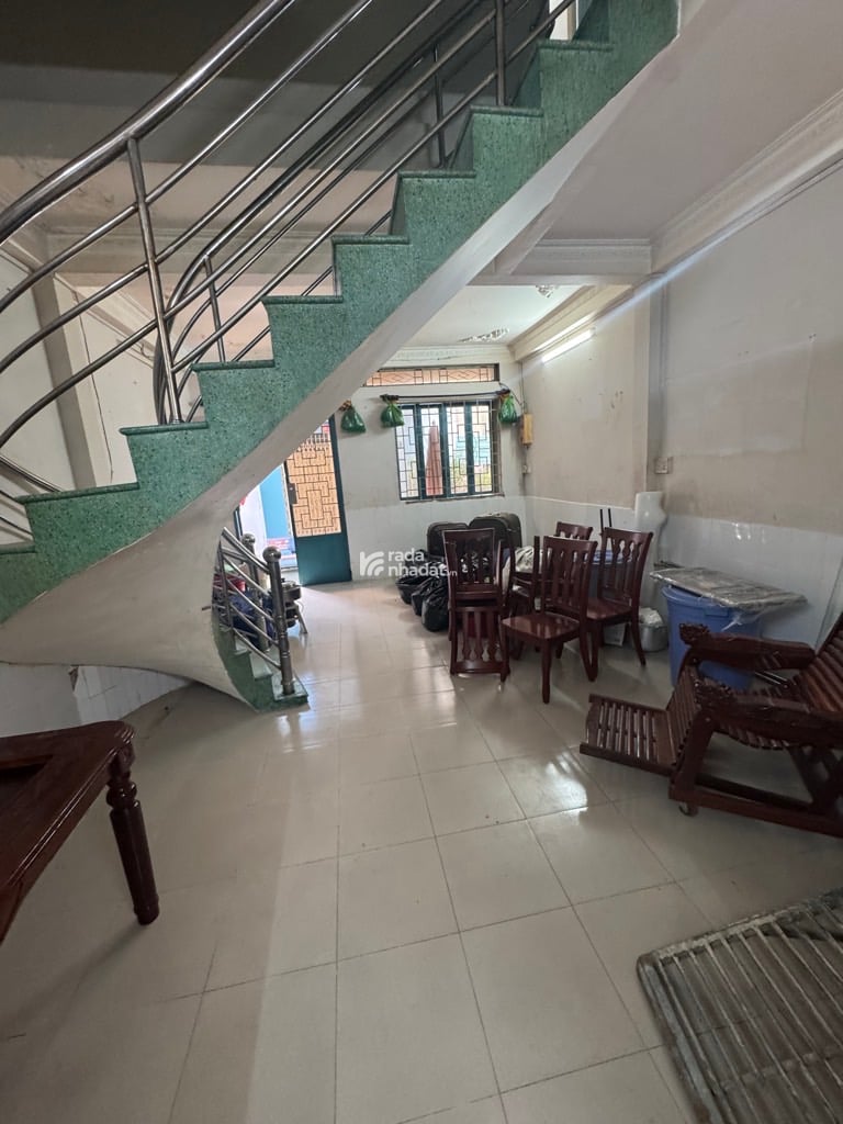 NGAY TÊN LỬA AEON MALL BÌNH TÂN - ĐỐI DIỆN BẾN XE MIỀN TÂY GIÁP Q6 - NHÀ 2 TẦNG BÊ TÔNG CỐT THẾP