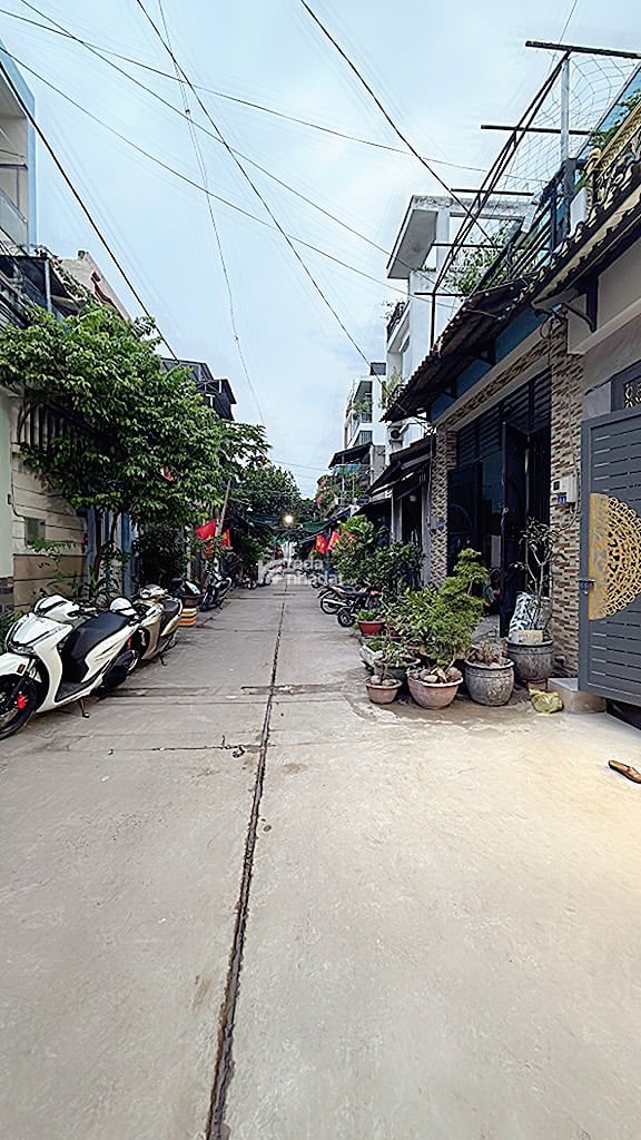 Bán nhà gần mã lò lê văn qưới bình hưng hoà