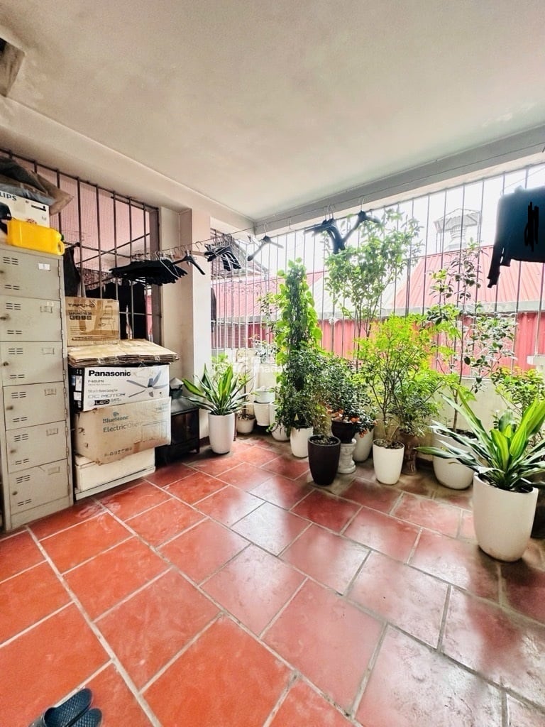 CẦU GIẤY - 36M2 - 7.9 TỶ - SỔ VUÔNG - 5 TẦNG - NGÕ THÔNG - GẦN PHỐ - GẦN HỒ MÁT RƯỢI