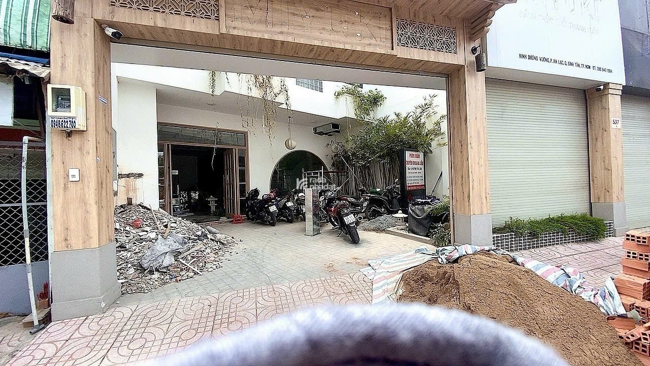 BÁN MẶT TIỀN KINH DOANH 1.100m2,  DÒNG TIỀN 200 TRIỆU/THÁNG. Nhỉnh 100Tỷ