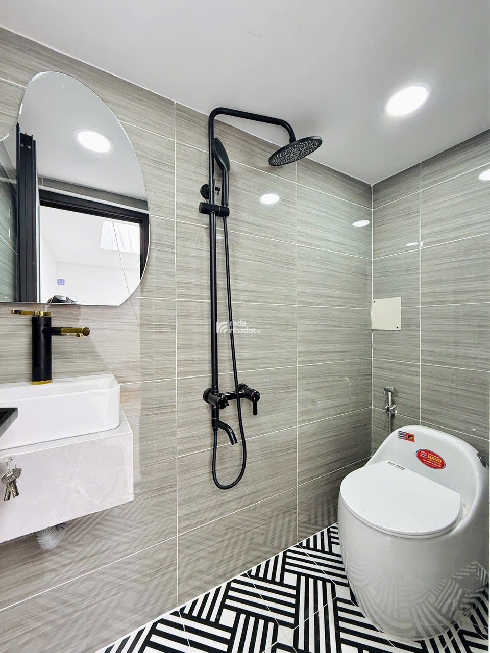 BÁN NHÀ HẺM Ô TÔ ĐƯỜNG NGUYỄN VĂN CÔNG GÒ VẤP 3 TỶ 450TR 61.4M2 SHR