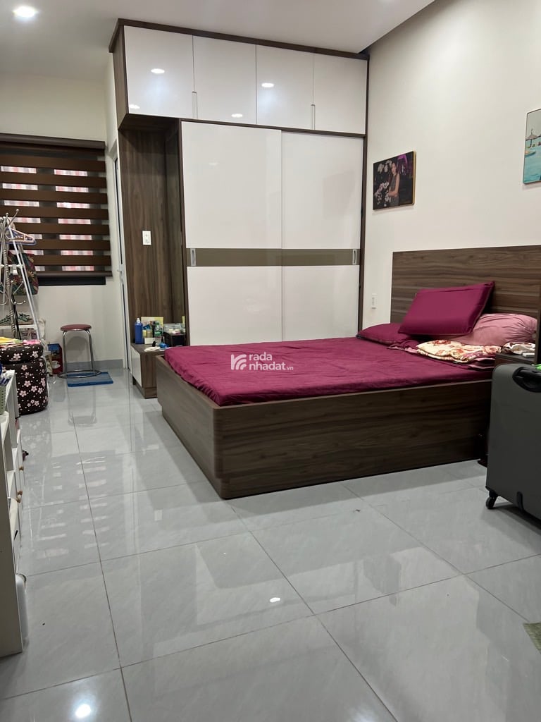 NHÀ 5 TẦNG MỚI ĐẸP - 81M2 - 6PN - HẺM RỘNG 10M THÔNG - KHU VIP TÂN BÌNH - 17 TỶ 500